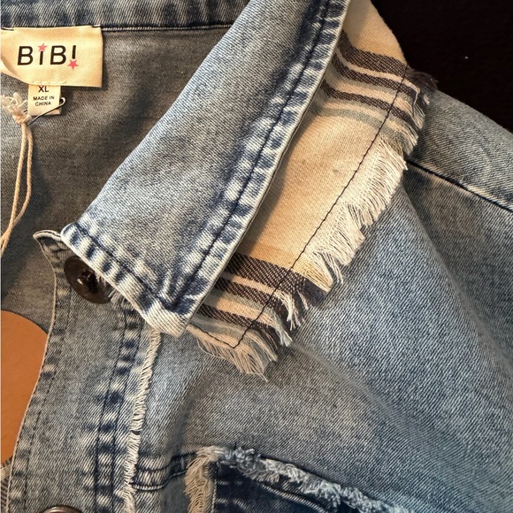 BiBi Women's lightweight denim with light soft plaid flannel sleeves shacket - Picture 14 of 16